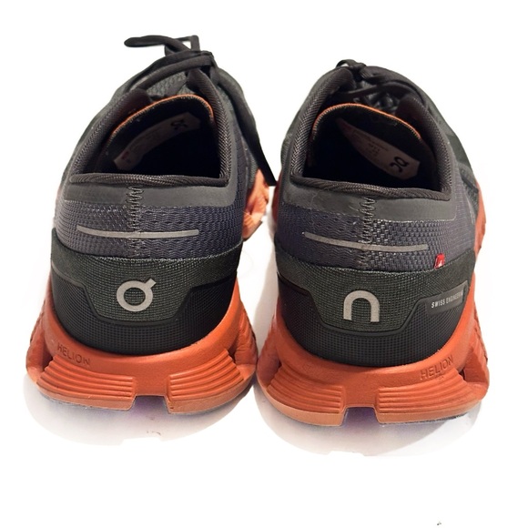 On Cloud X Running Shoes is Rust/Rock size 11 - Picture 4 of 9